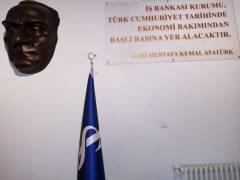 Evrensel Kolej